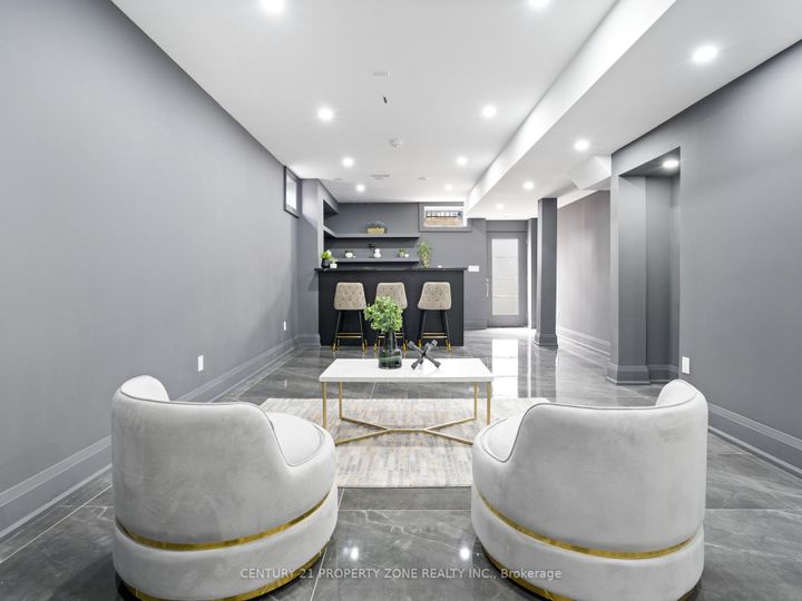 Photo 26 at 135 Mill Street S, Downtown Brampton, Brampton