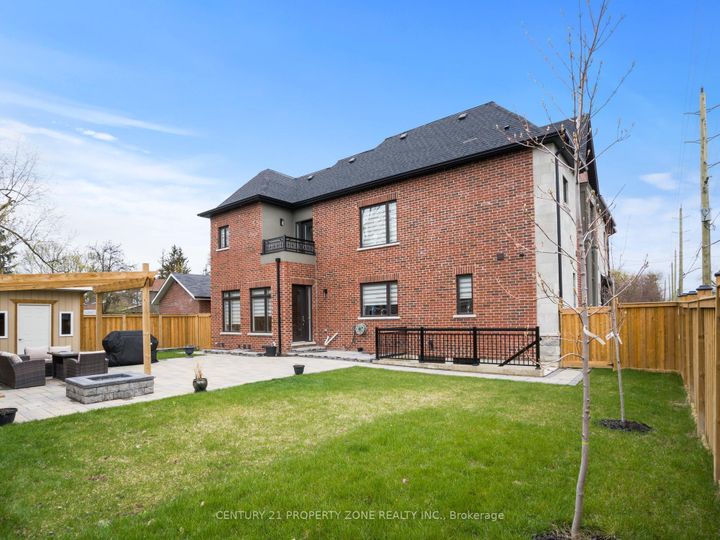 Photo 32 at 135 Mill Street S, Downtown Brampton, Brampton