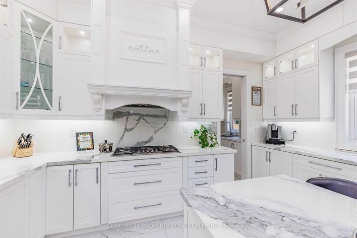 Photo 37 at 135 Mill Street S, Downtown Brampton, Brampton