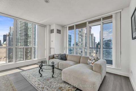 Photo 2 at 3202 - 8 York Street, Waterfront Communities C1, Toronto