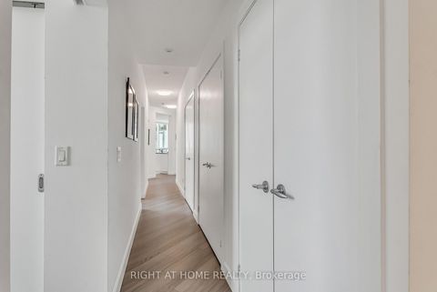 Photo 28 at 3202 - 8 York Street, Waterfront Communities C1, Toronto