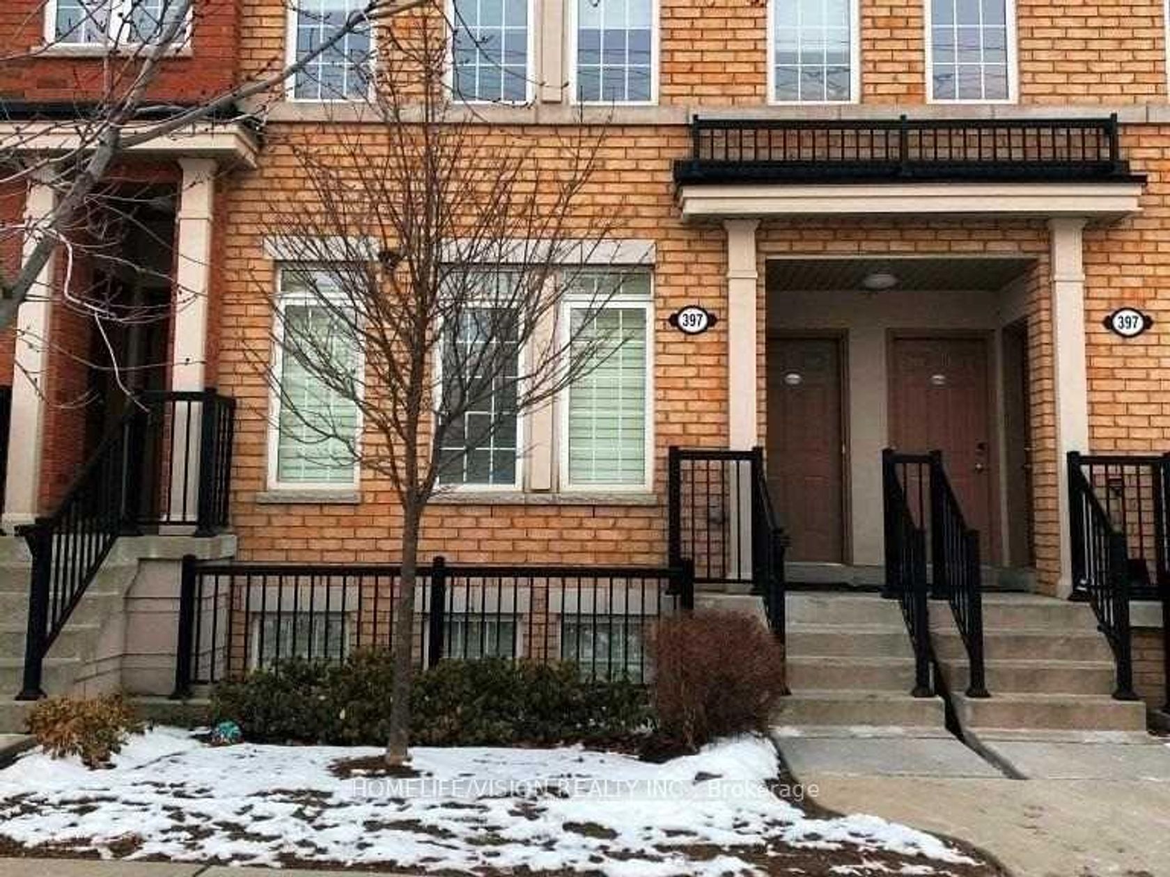 68 - 397 Beechgrove Drive, West Hill, Toronto by Loree Meneguzzi Real Estate 68 - 397 Beechgrove Drive, West Hill, Toronto