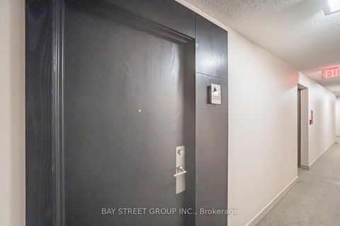 Photo 8 at 1723 - 500 Doris Avenue, Willowdale East, Toronto