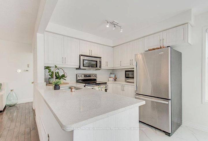 Photo 18 at 133 Long Point Drive, Oak Ridges Lake Wilcox, Richmond Hill