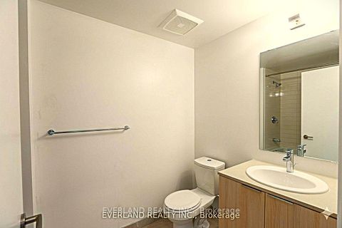 Photo 6 at 703 - 11 Wellesley Street W, Bay Street Corridor, Toronto