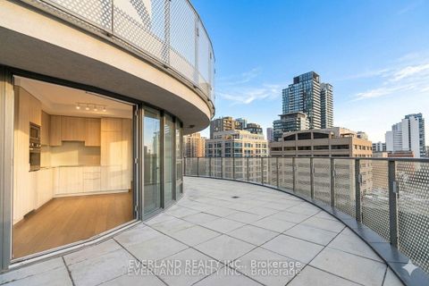 Photo 13 at 703 - 11 Wellesley Street W, Bay Street Corridor, Toronto
