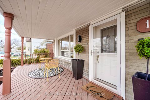 Photo 4 at 1083 Pharmacy Avenue, Maryvale, Toronto