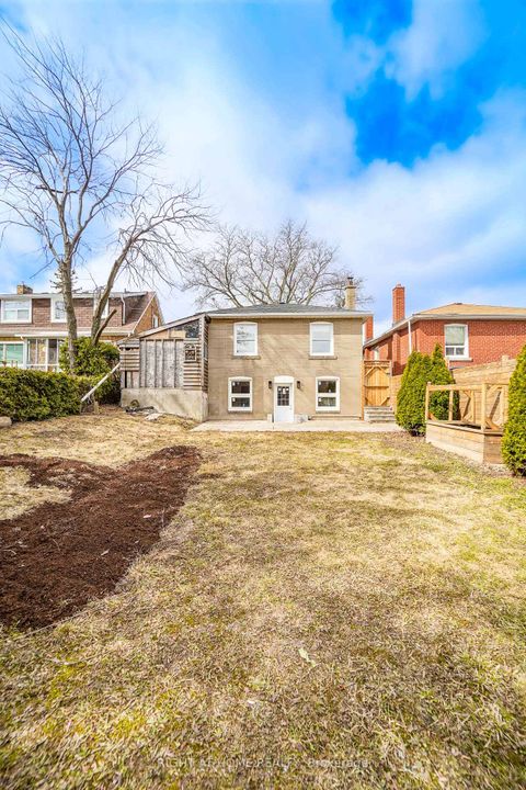 Photo 5 at 1083 Pharmacy Avenue, Maryvale, Toronto