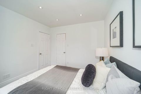 Photo 24 at 1083 Pharmacy Avenue, Maryvale, Toronto