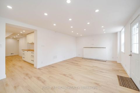 Photo 35 at 1083 Pharmacy Avenue, Maryvale, Toronto