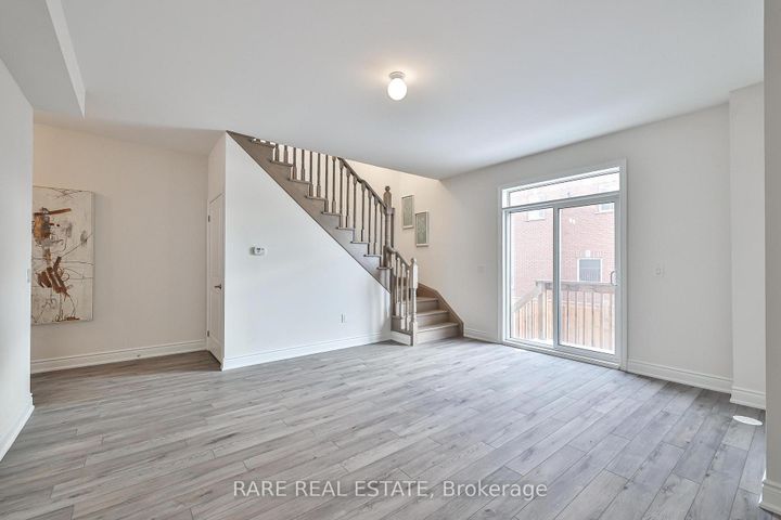 Photo 28 at 6 Tarmola Park Court, Humber Summit, Toronto