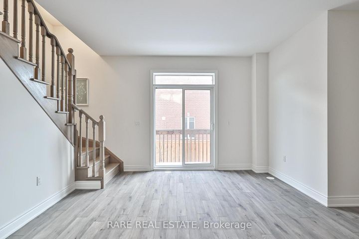 Photo 30 at 6 Tarmola Park Court, Humber Summit, Toronto