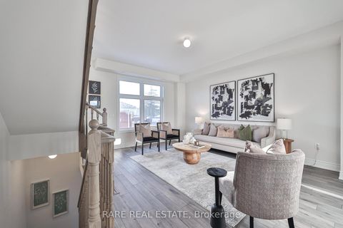 Photo 2 at 6 Tarmola Park Court, Humber Summit, Toronto