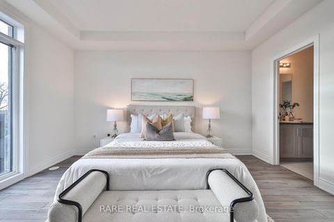 Photo 15 at 6 Tarmola Park Court, Humber Summit, Toronto