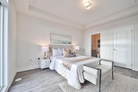 Photo 16 at 6 Tarmola Park Court, Humber Summit, Toronto