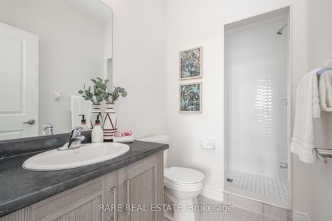 Photo 17 at 6 Tarmola Park Court, Humber Summit, Toronto