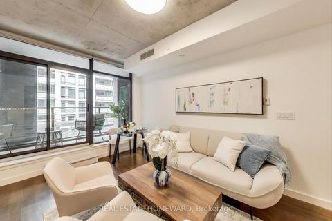 Photo 0 at 320 - 111 Bathurst Street, Waterfront Communities C1, Toronto