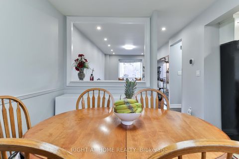 Photo 13 at 255 - 55 Collinsgrove Road, West Hill, Toronto