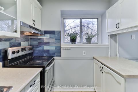 Photo 16 at 255 - 55 Collinsgrove Road, West Hill, Toronto