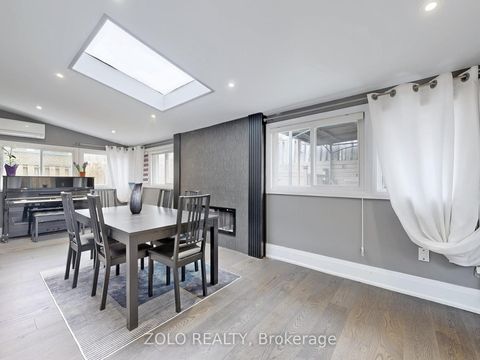 Photo 12 at 226 Thoms Crescent, Central Newmarket, Newmarket