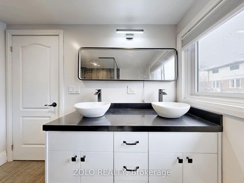 Photo 24 at 226 Thoms Crescent, Central Newmarket, Newmarket