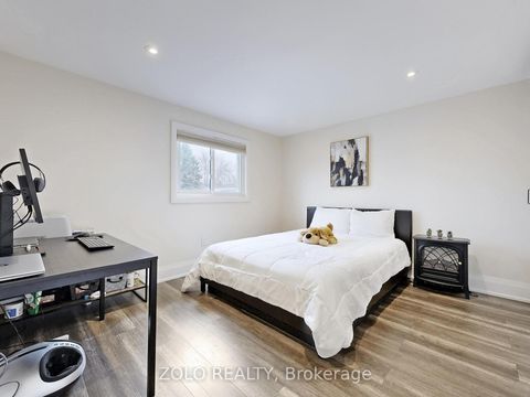 Photo 26 at 226 Thoms Crescent, Central Newmarket, Newmarket