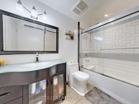 Photo 33 at 226 Thoms Crescent, Central Newmarket, Newmarket