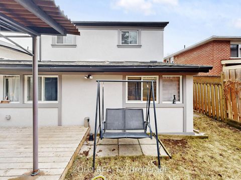 Photo 44 at 226 Thoms Crescent, Central Newmarket, Newmarket