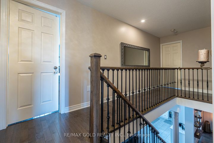 Photo 21 at 83 Cookview Drive, Wellington, Brampton