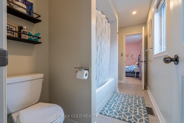 Photo 30 at 83 Cookview Drive, Wellington, Brampton