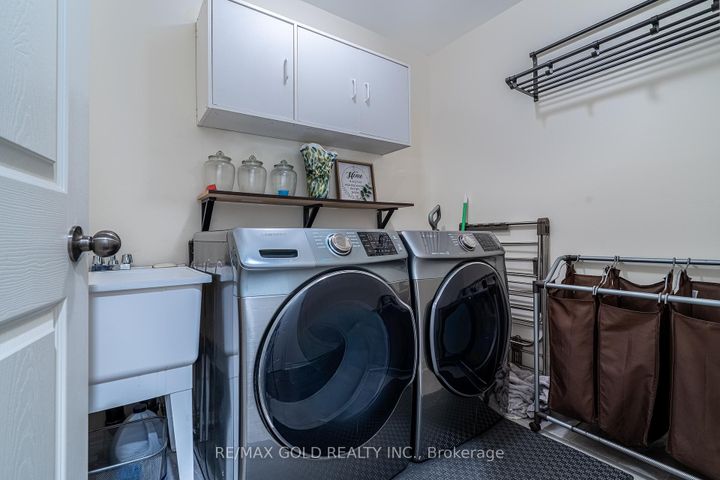 Photo 32 at 83 Cookview Drive, Wellington, Brampton