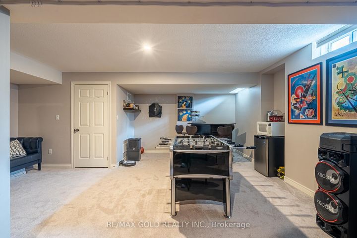 Photo 34 at 83 Cookview Drive, Wellington, Brampton