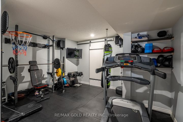 Photo 38 at 83 Cookview Drive, Wellington, Brampton