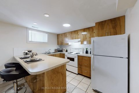 Photo 14 at 116 Lord Roberts Drive, Eglinton East, Toronto