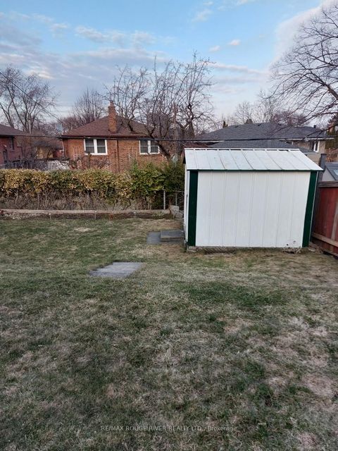 Photo 19 at 116 Lord Roberts Drive, Eglinton East, Toronto