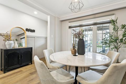 Photo 6 at 50 Denison Avenue, Bellwoods, Toronto