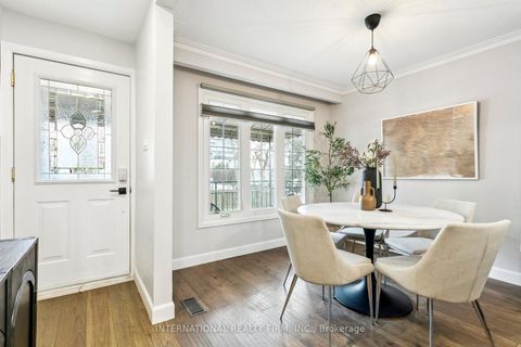 Photo 7 at 50 Denison Avenue, Bellwoods, Toronto