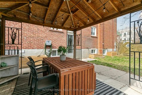 Photo 33 at 50 Denison Avenue, Bellwoods, Toronto