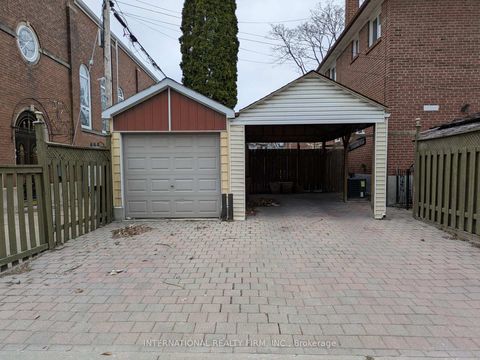 Photo 37 at 50 Denison Avenue, Bellwoods, Toronto