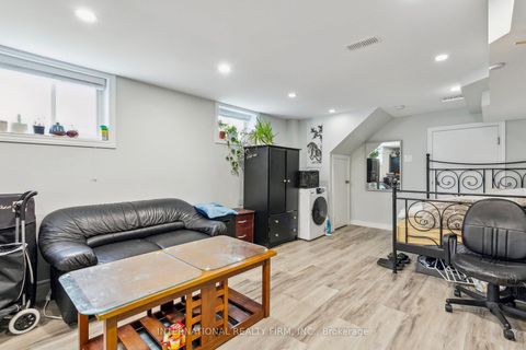 Photo 42 at 50 Denison Avenue, Bellwoods, Toronto