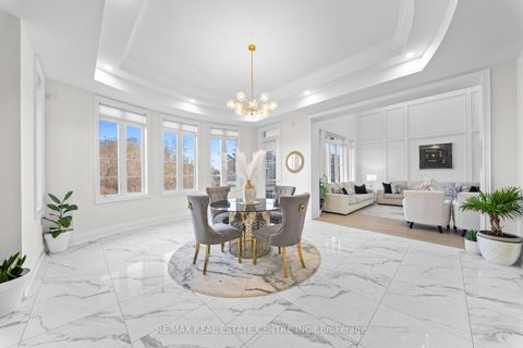 Photo 14 at 67 Rolling Green Court, Kleinburg, Vaughan