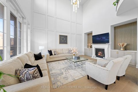 Photo 15 at 67 Rolling Green Court, Kleinburg, Vaughan