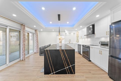 Photo 36 at 67 Rolling Green Court, Kleinburg, Vaughan