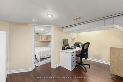 Photo 18 at 493 Jane Street, Bloor West Village, Toronto