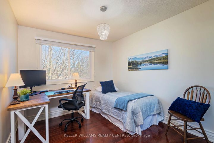 Photo 19 at 20 - 6779 Glen Erin Drive, Meadowvale, Mississauga