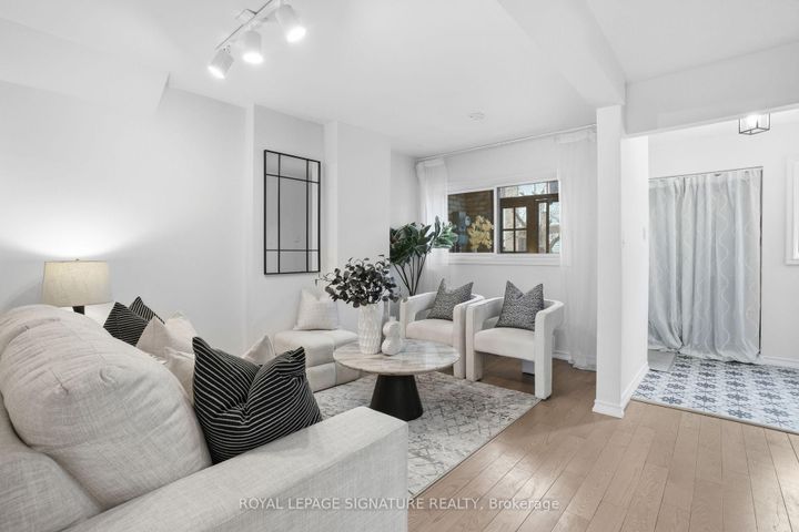 Photo 3 at 26 - 50 Silverbell Grove, Malvern, Toronto