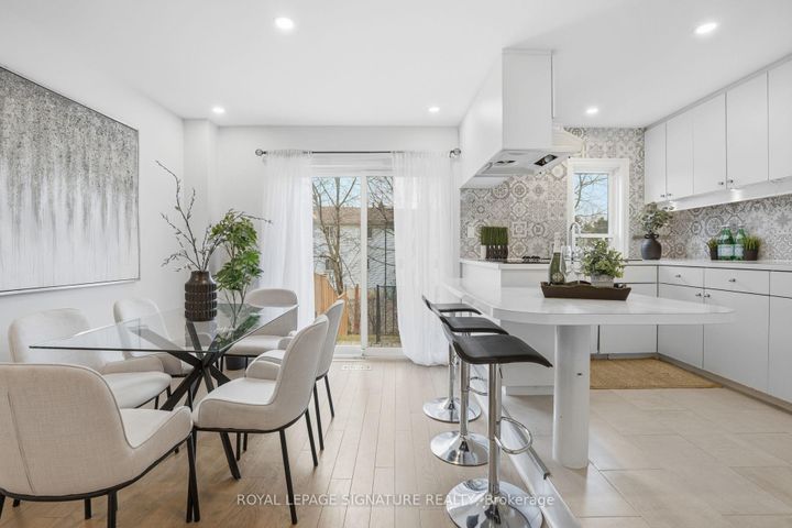 Photo 6 at 26 - 50 Silverbell Grove, Malvern, Toronto