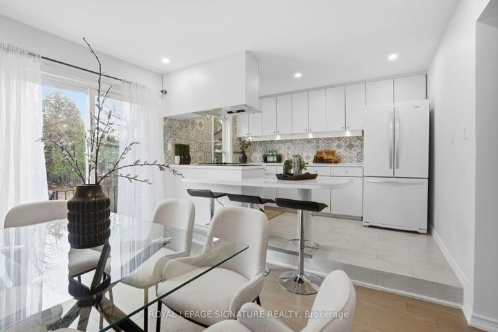 Photo 10 at 26 - 50 Silverbell Grove, Malvern, Toronto