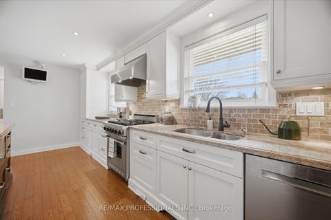 Photo 13 at 2 Thicket Road, Markland Wood, Toronto