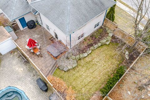 Photo 43 at 2 Thicket Road, Markland Wood, Toronto